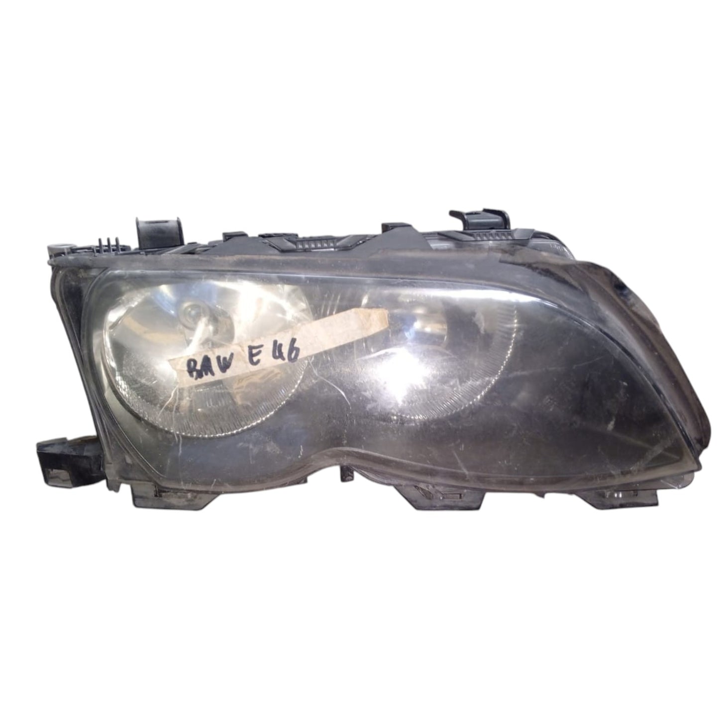 BMW 3 Series E46 Right Headlight Non-Xenon 6910960 (2004)