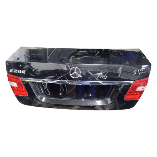Mercedes E 200 W212 Boot Lid