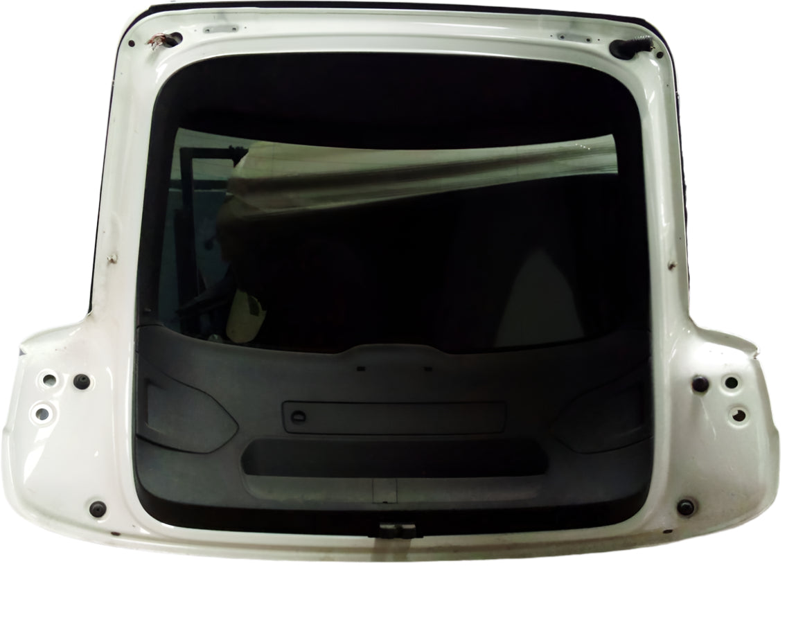 AUDI Q3 Boot Lid (2013)