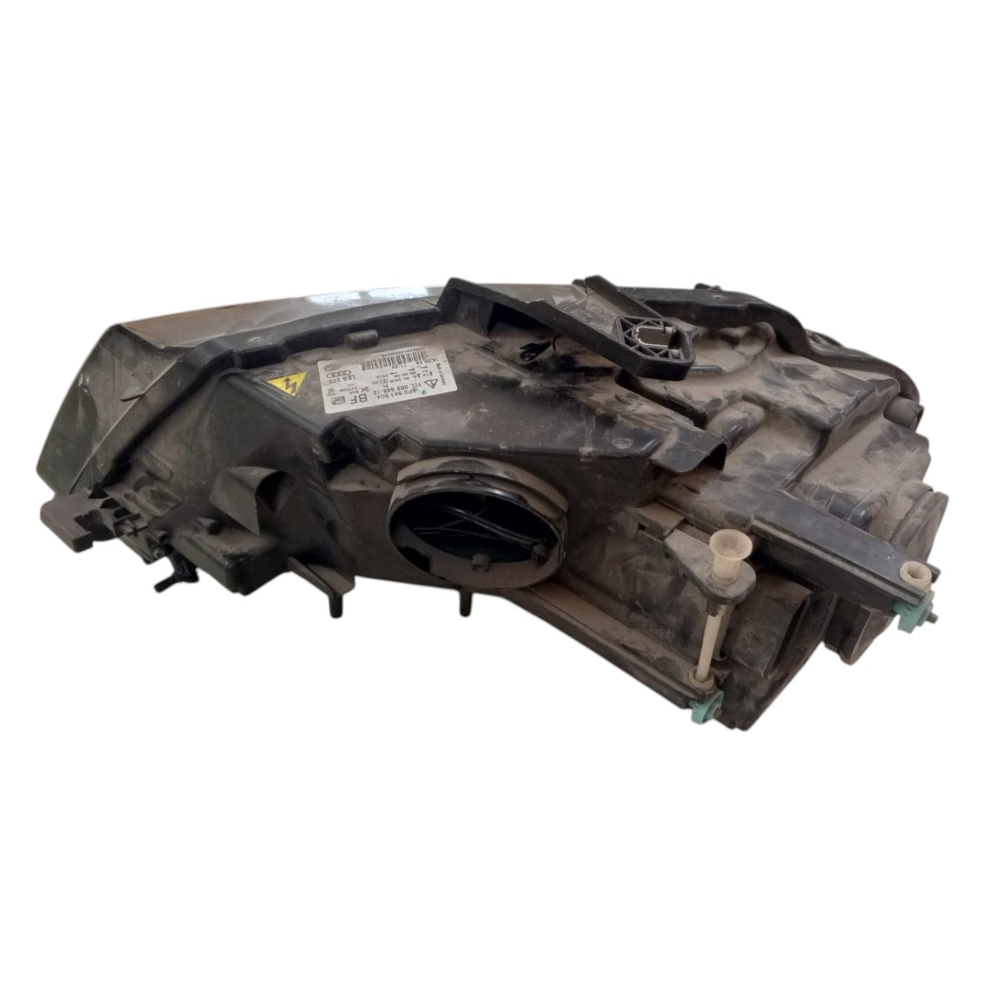 AUDI A3 Sportback Right Headlight Xenon 8P0941004 (2008)