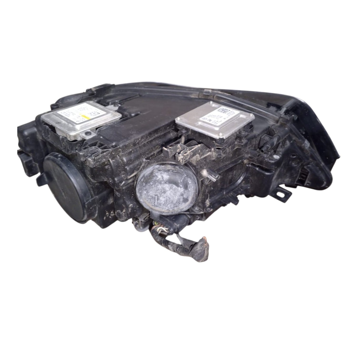 AUDI A4 Right Headlight Xenon 8K0941006D (2013-2016)