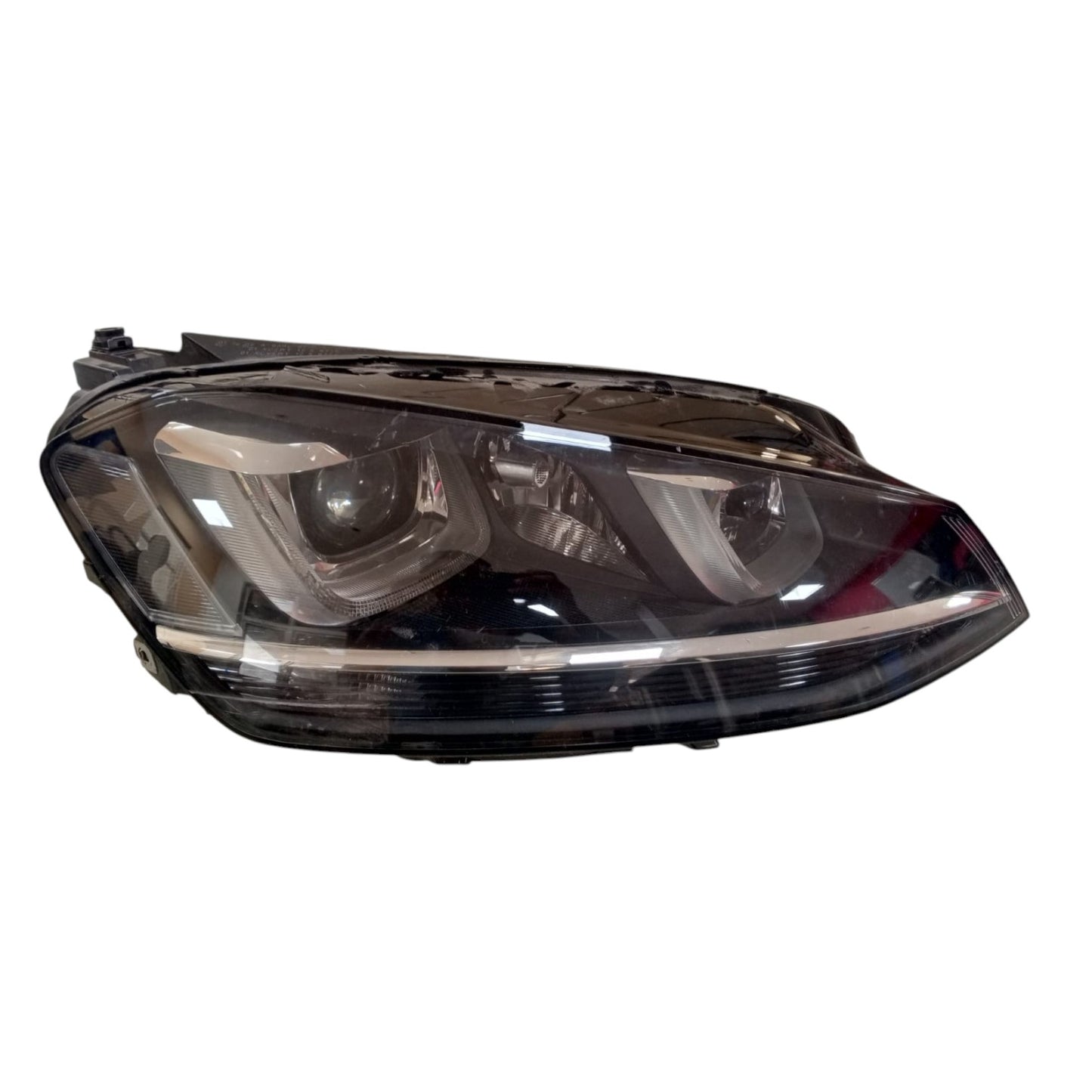VW MK7 Right Headlight Xenon 5G2941752 (2013-2016)