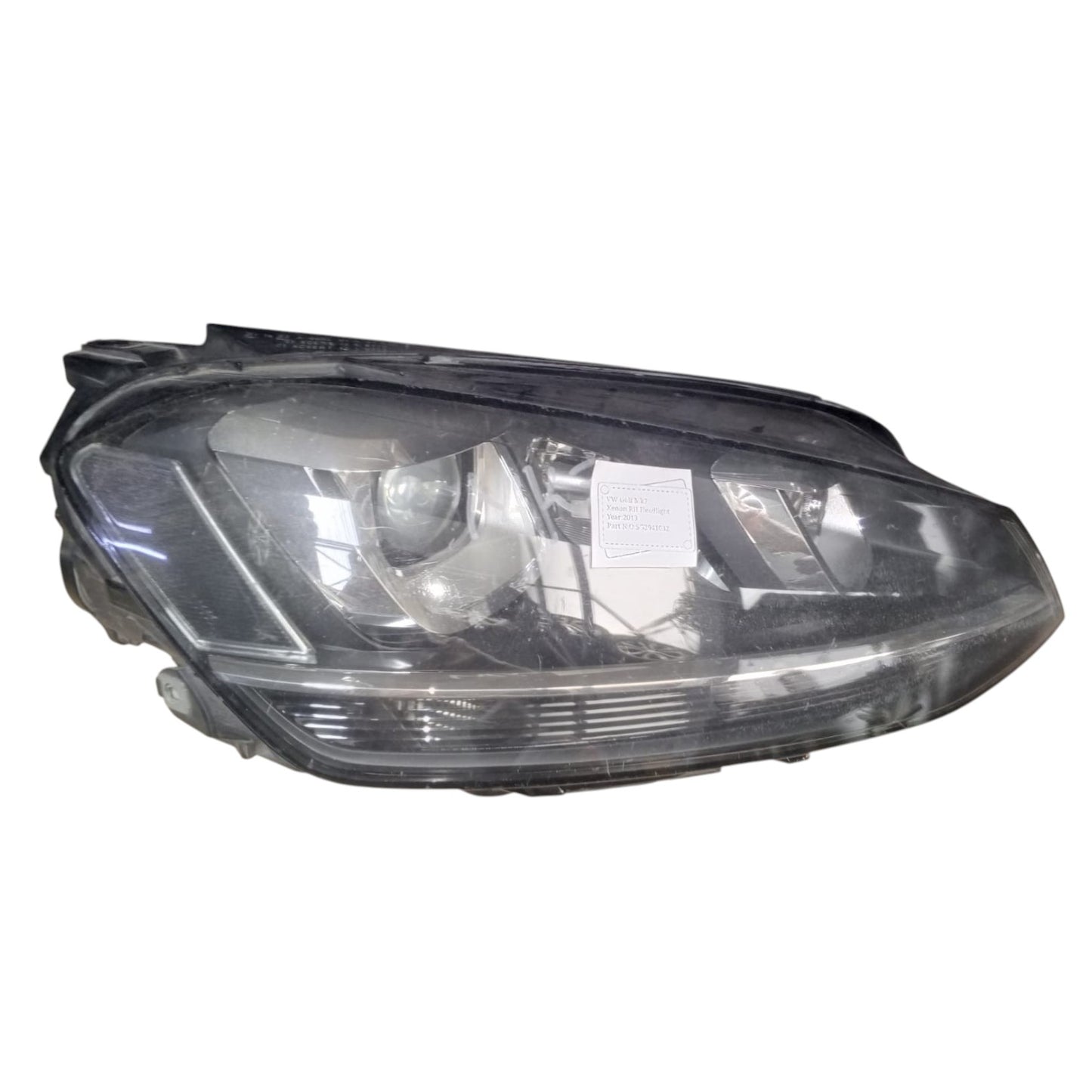 VW Golf MK7 Rightt Headlight Xenon 5G2941032 (2013)