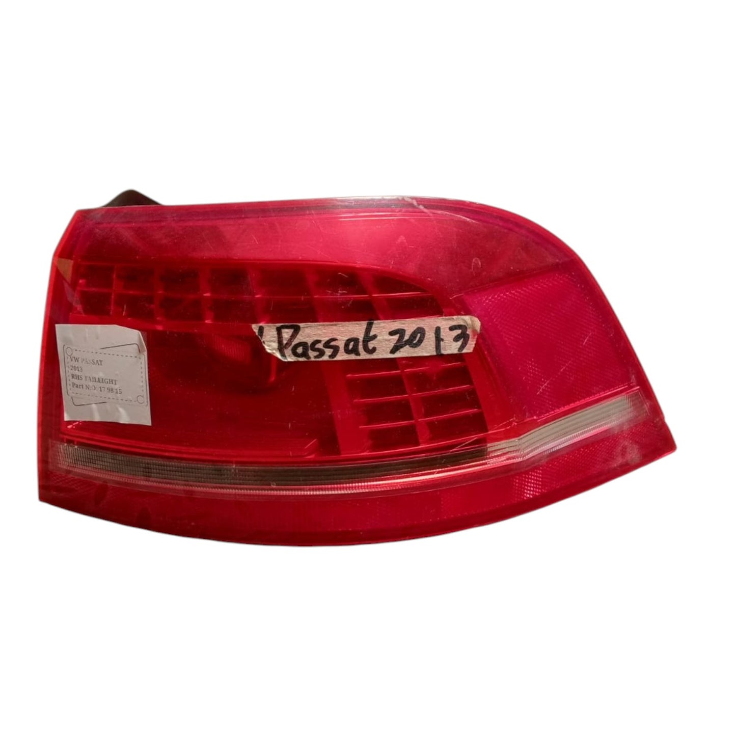VW Passat Right Taillight 179815 (2013)