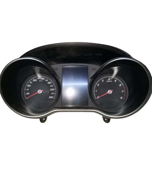 Mercedes c class W205 Speedometer A2059002118 (2015)