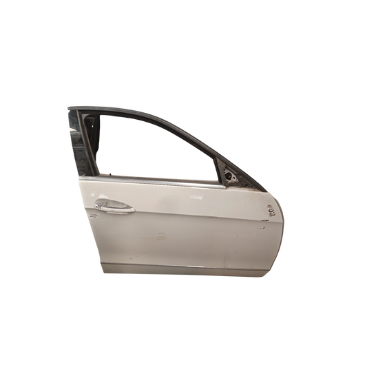Mercedes W221 Long Front Right Door (2010)
