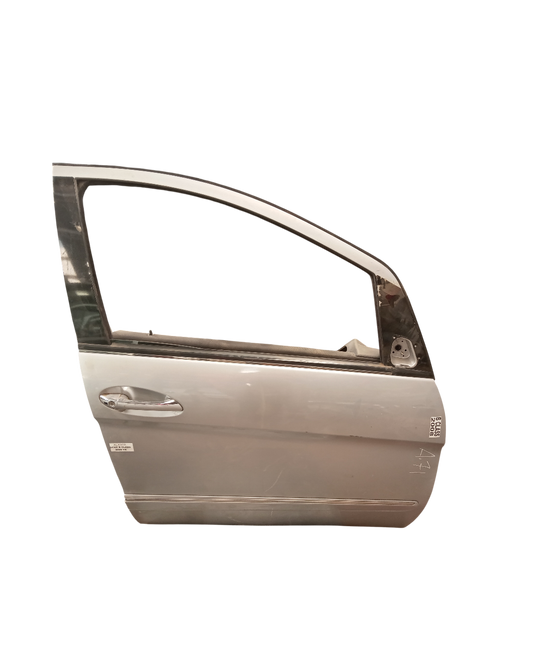 Mercedes W245  Front Right Door(2008)
