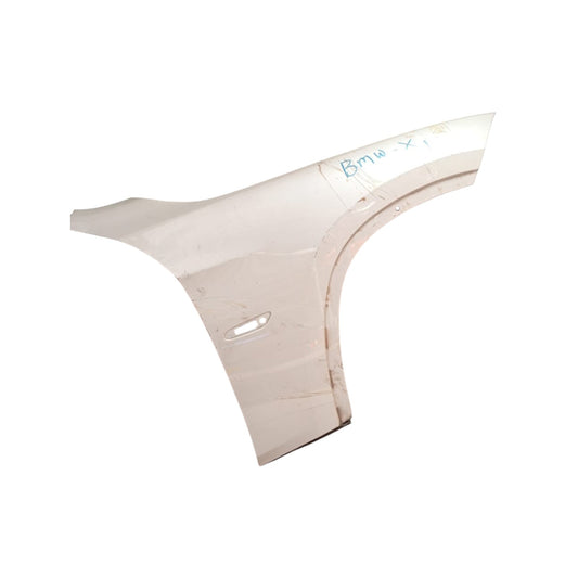 BMW X1 RHS Front Wing (Fender) 2013